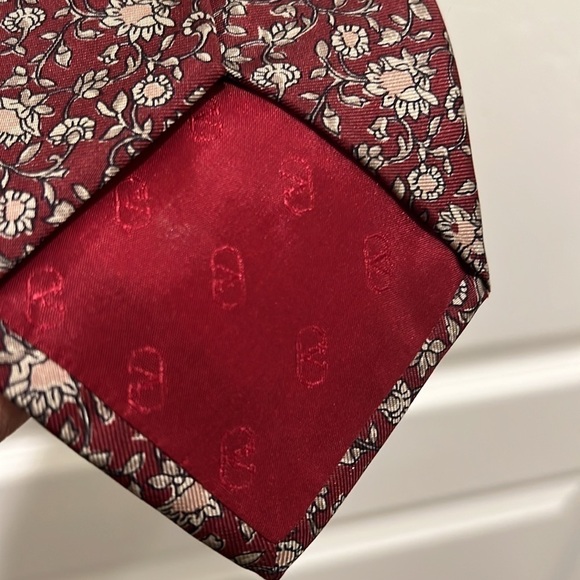 VALENTINO FLORAL NECKTIE - Picture 5 of 6